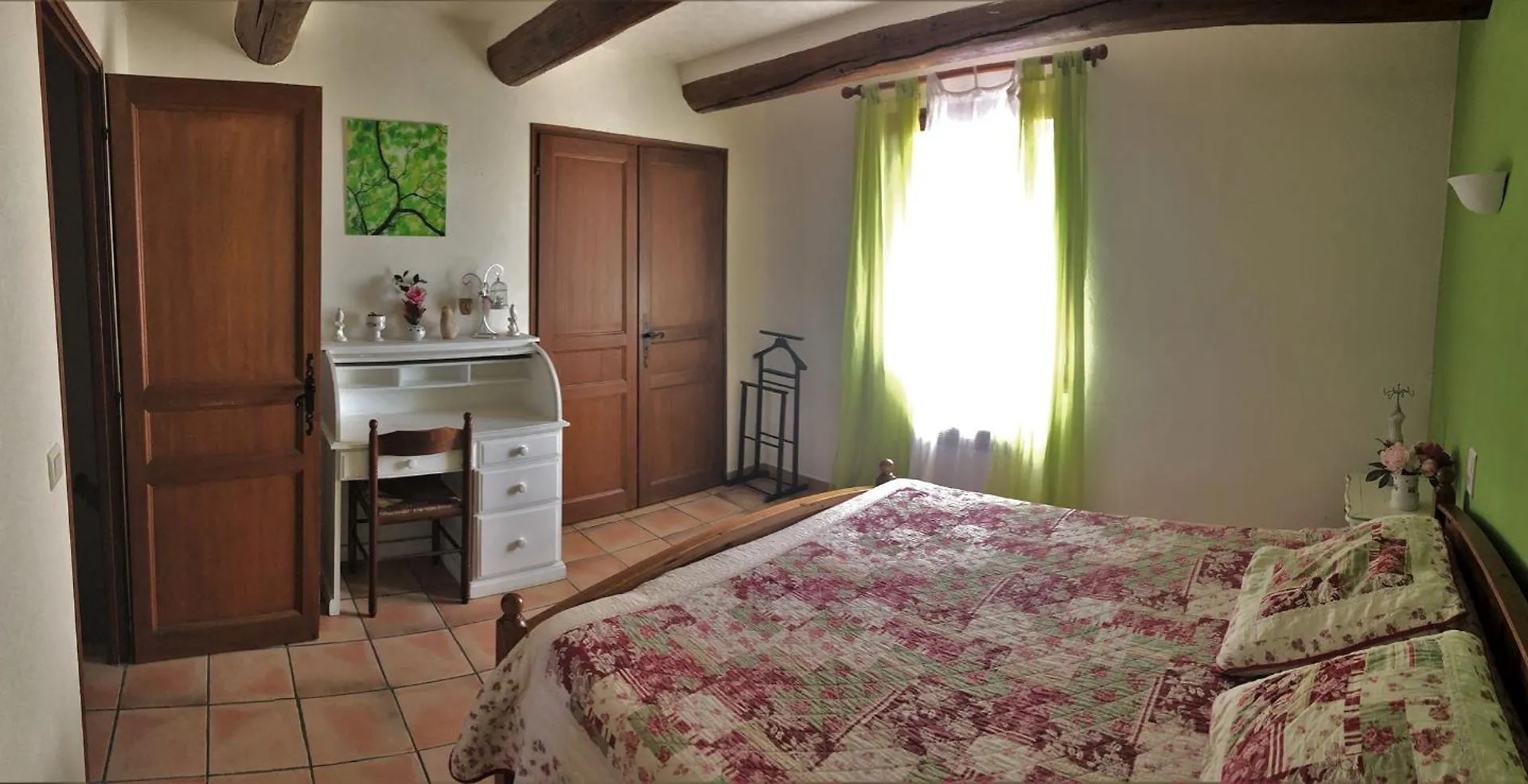 Gites Le Pimayon Manosque 0*,